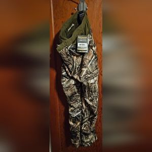 XXL Fleece lined Browning hunting pants, zippered pocket.